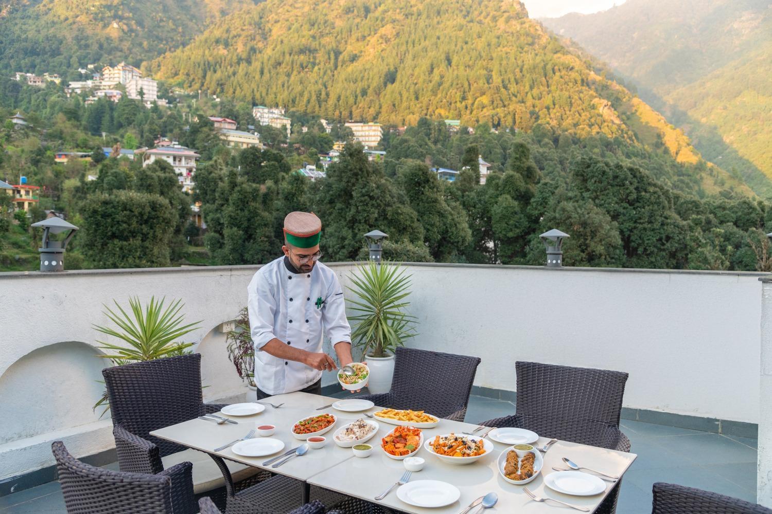 Quality Inn By Lawrence Hotels Dharamshala Exterior foto